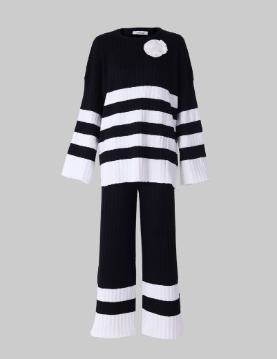 Picture of Striped knit set  w11482520 