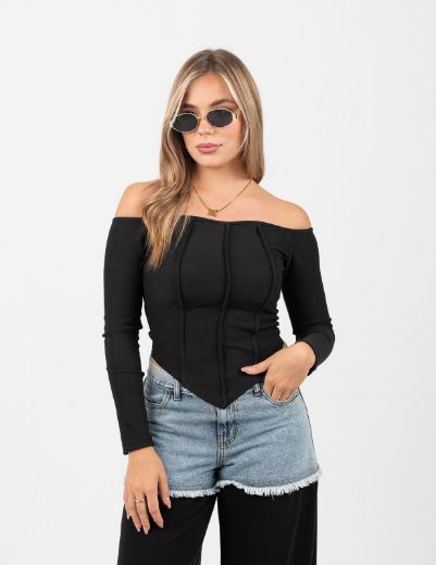 Picture of asymmetrical top w12021913 