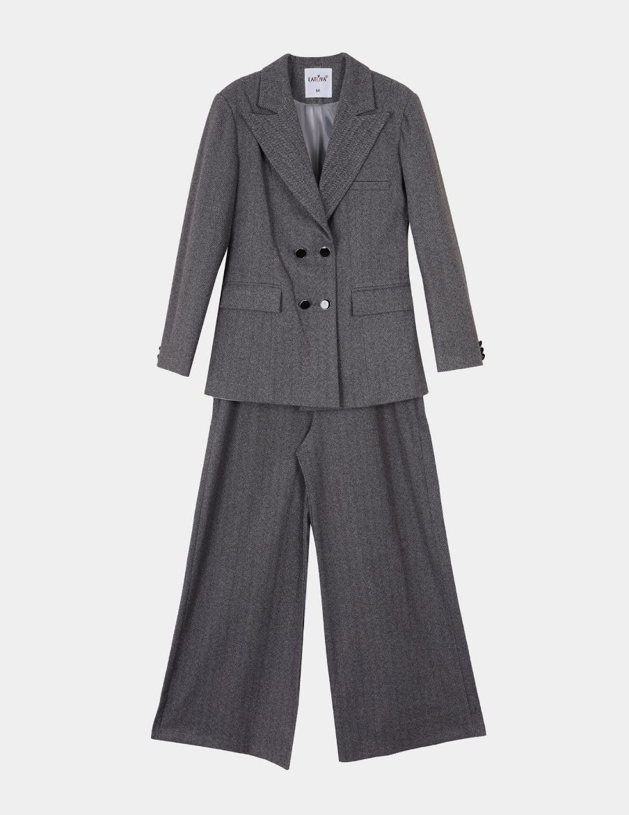 Picture of Classic Suit   w114760014 