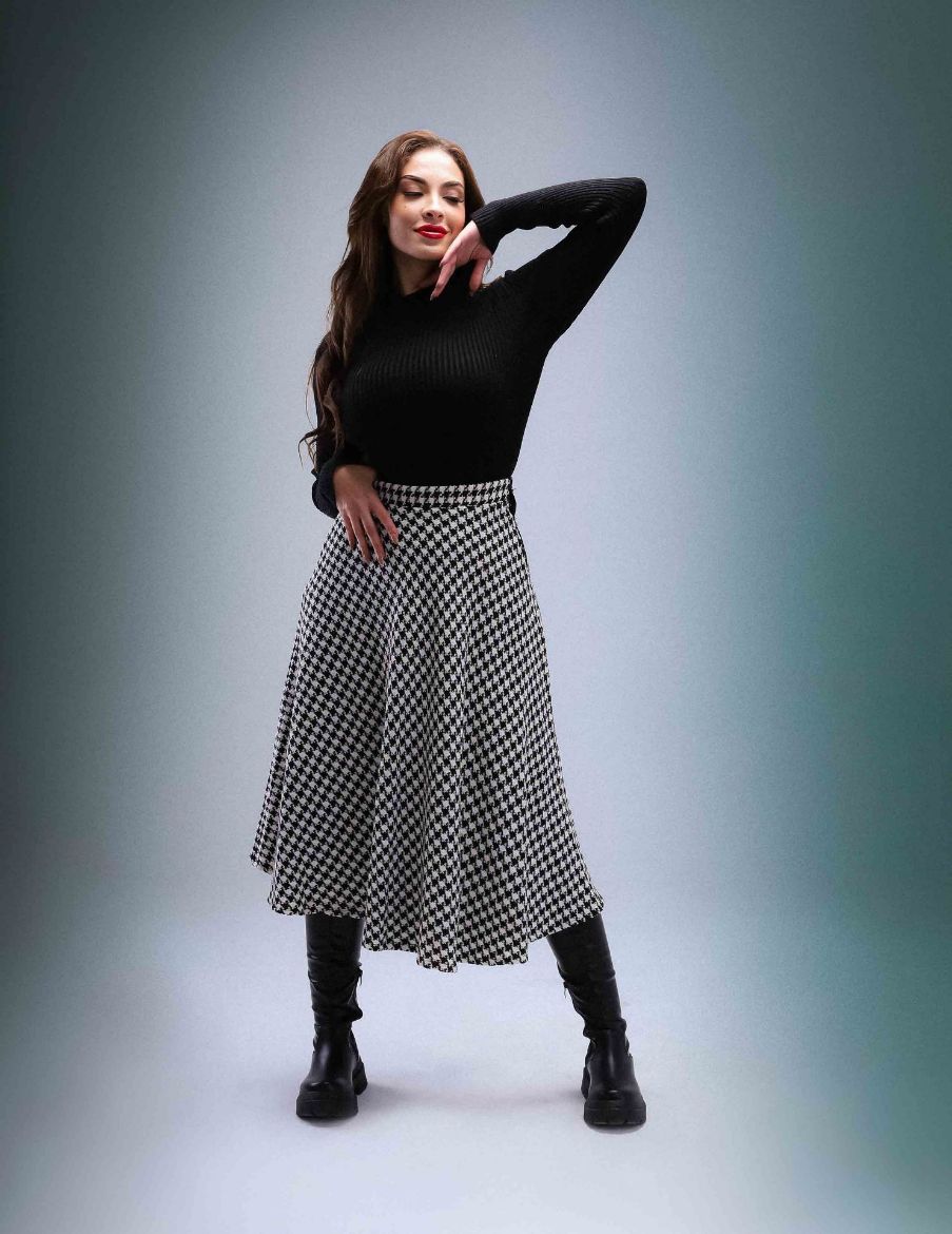 Picture of houndstooth flared skirt w1200666/1 