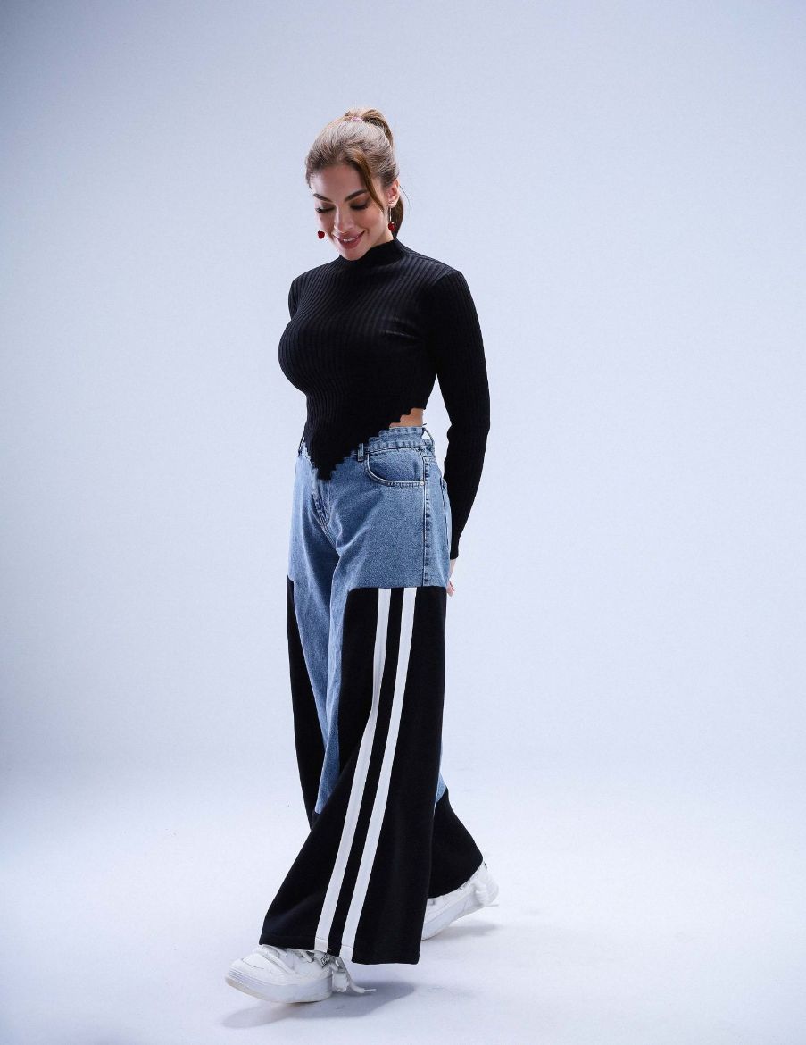 Picture of Striped  Wide Leg Jeans  w12112418 