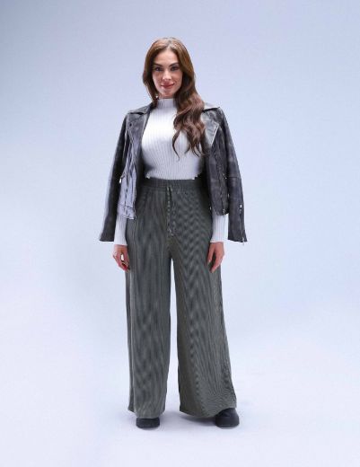 Picture of Loose-Fit Pants w114760006/2 